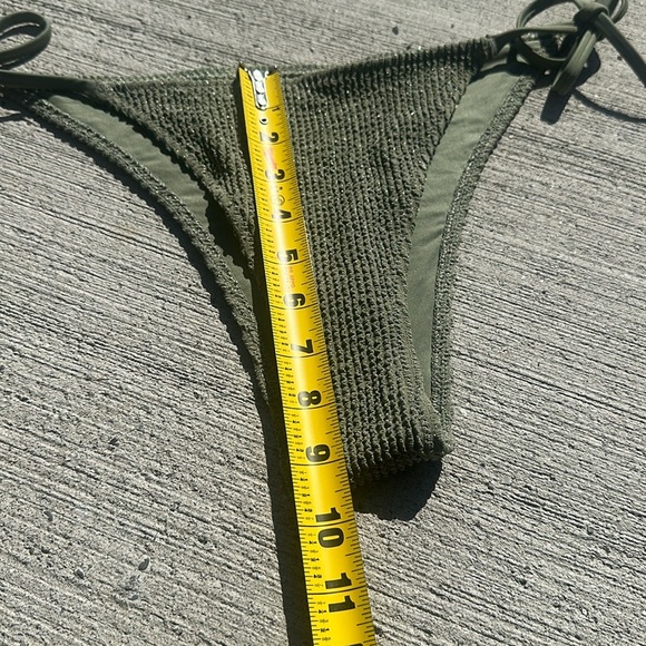 Aerie swimsuit bikini bottom M NWT - Picture 3 of 4